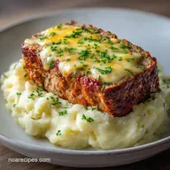 Cheesy Potato Meatloaf Bake for 6 Servings