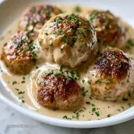 Swedish Sauce for Meatballs in 20 Minutes